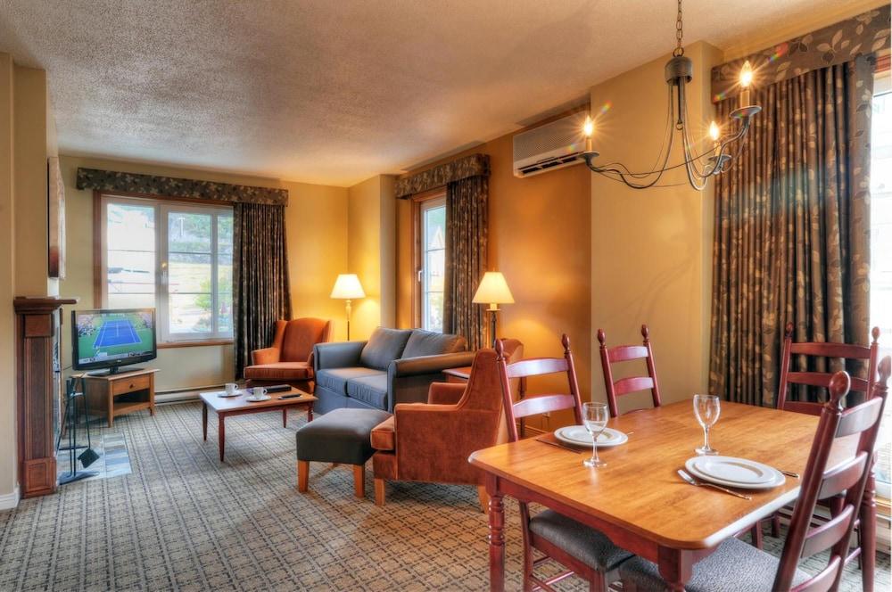 Place Saint Bernard Mont Tremblant Екстериор снимка