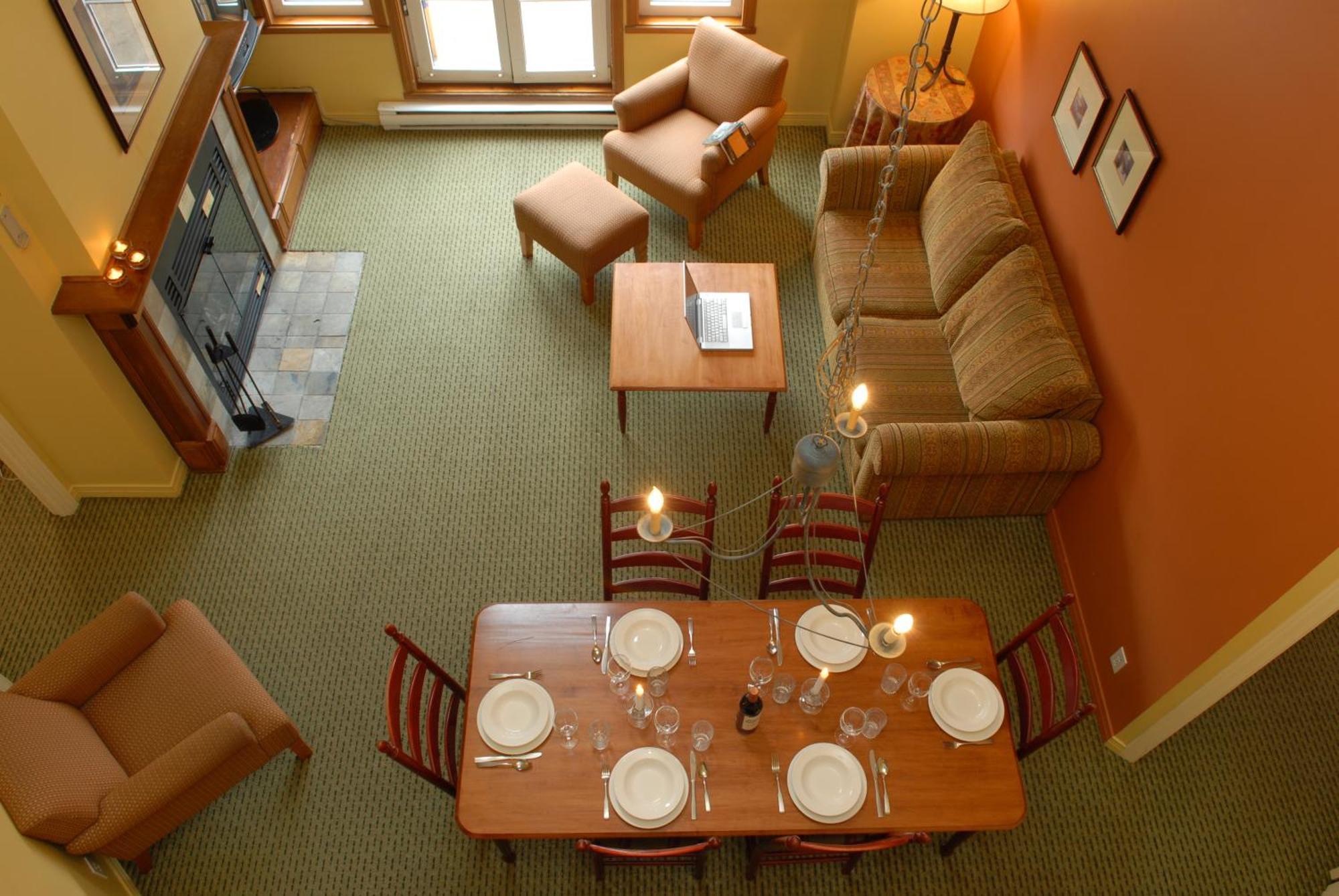 Place Saint Bernard Mont Tremblant Екстериор снимка