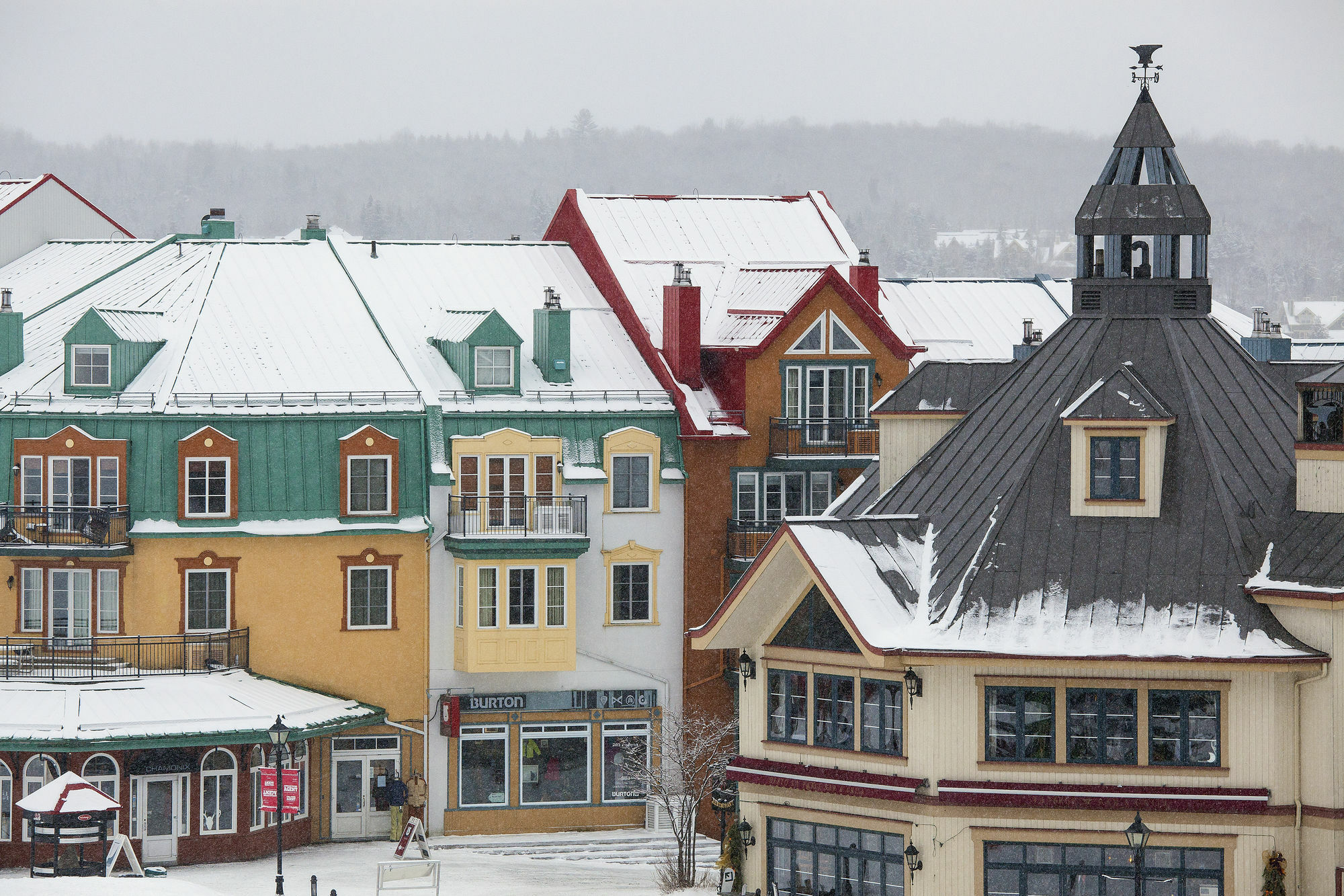 Place Saint Bernard Mont Tremblant Екстериор снимка