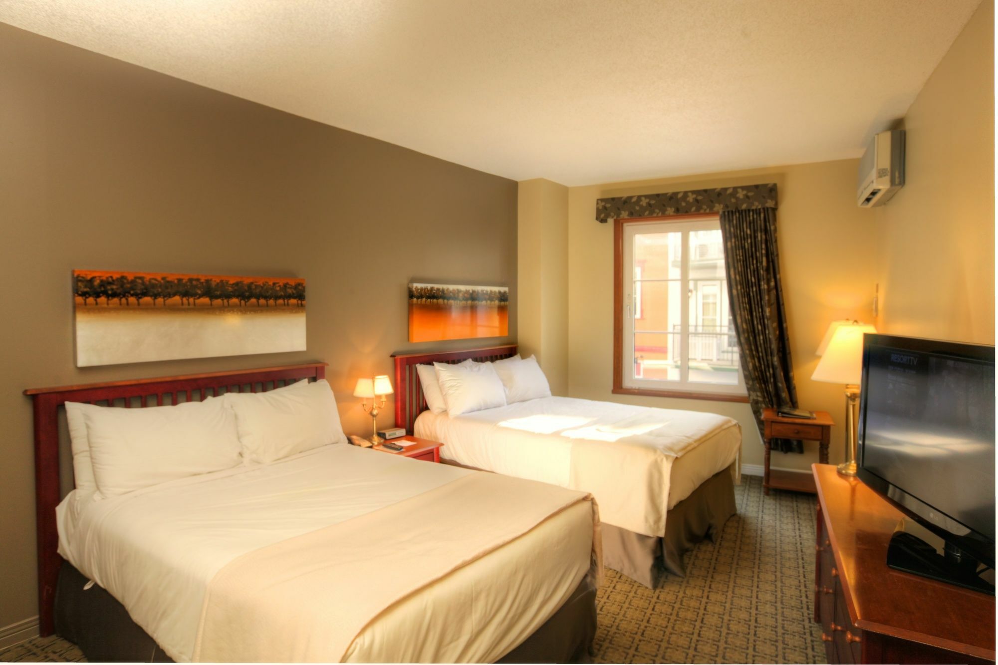 Place Saint Bernard Mont Tremblant Екстериор снимка